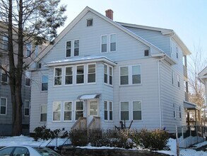 Building Photo - 64 Ward St