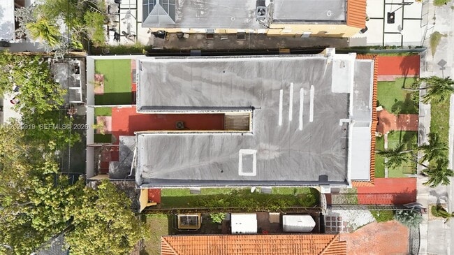 Building Photo - 1743 SW 17th St