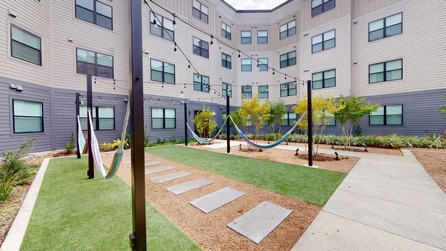 Building Photo - 1148 Silber Rd