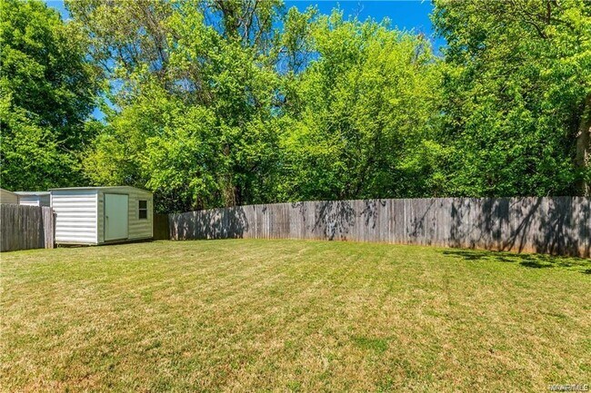 Building Photo - 7091 Buckram Oak Dr