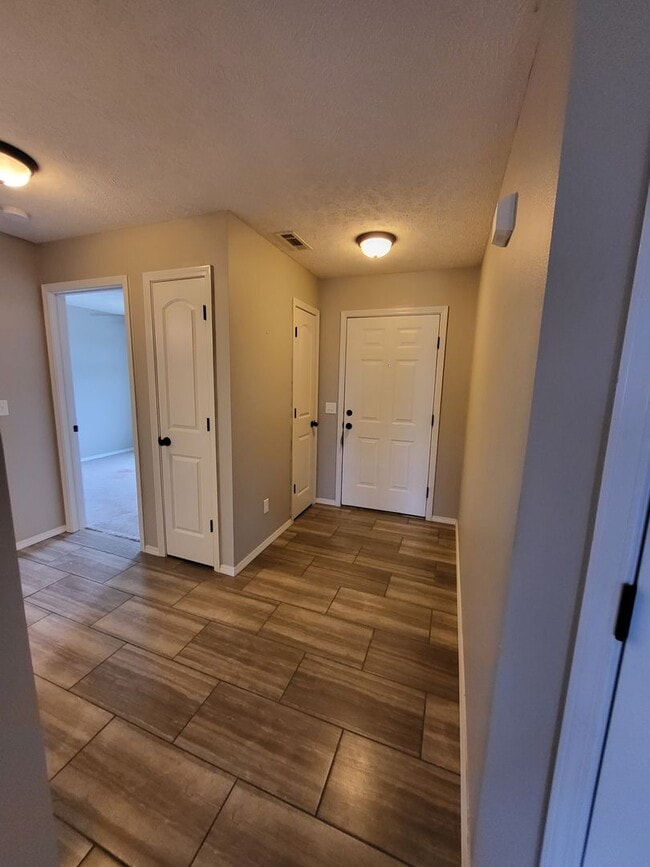 Building Photo - 1226 Montana Pl