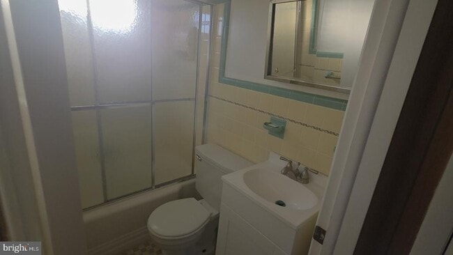 Building Photo - 3151 Tuckahoe Rd