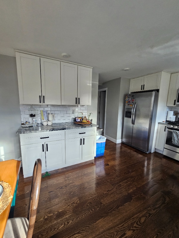 Building Photo - 8 Lee St