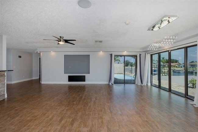 Building Photo - 3841 Rudder Way