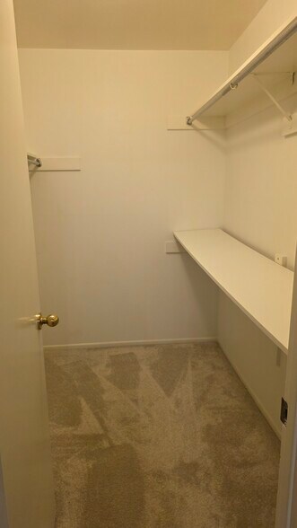 Walk-in closet in Master bedroom - 12830 Burbank Blvd