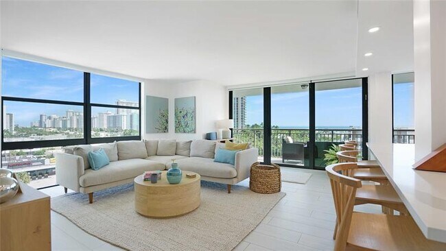 Building Photo - 3031 N Ocean Blvd