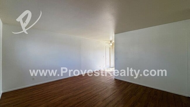 Building Photo - 13261 Mohawk Rd