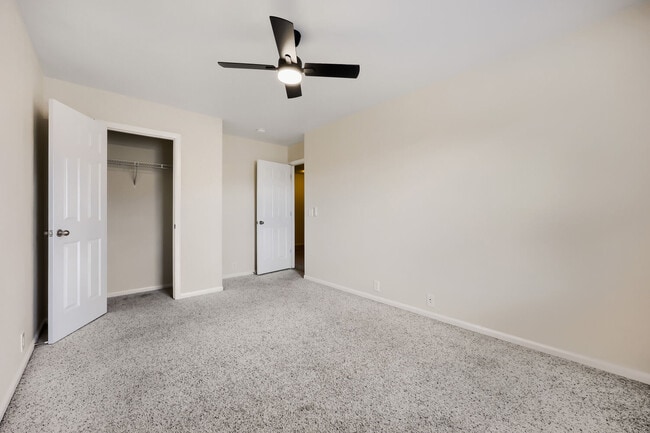 Building Photo - 2175 Squawbush Ridge Grove