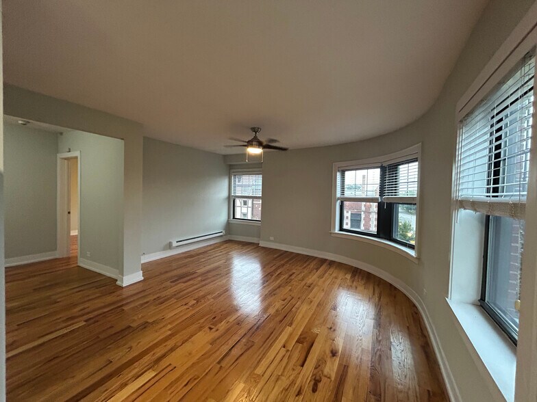 Building Photo - 545 Chestnut St