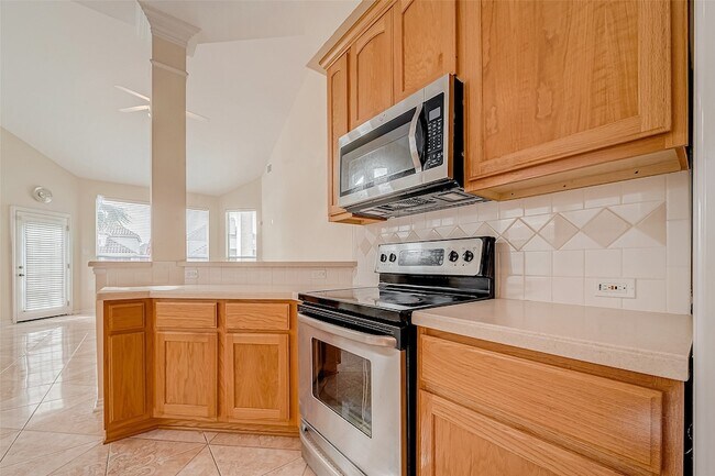 Building Photo - 14314 Jaubert Ct
