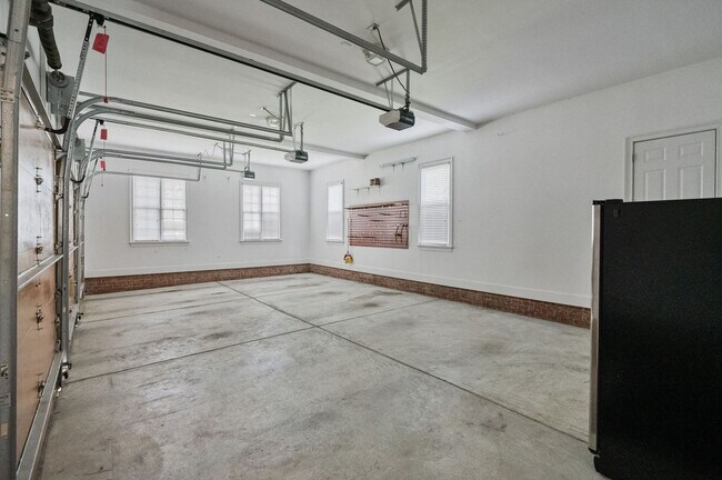 Building Photo - 3578 Farmstone Ct