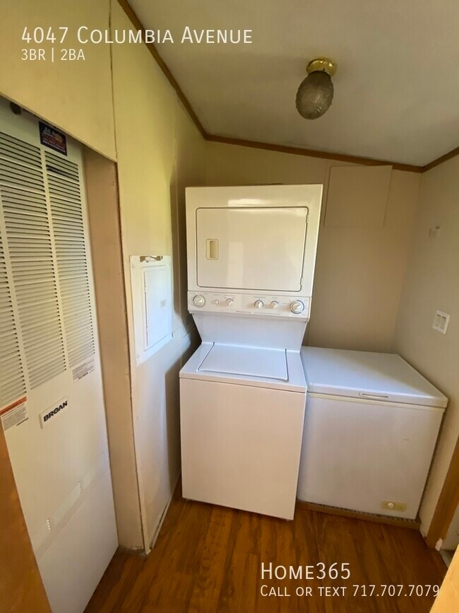 Building Photo - Three Bedroom Mobile Home
