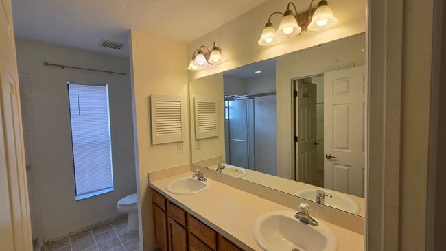 Building Photo - 4659 Treasure Cay Rd