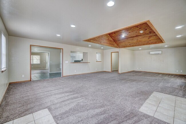 Building Photo - 4 bed, 2 bath home in Moore