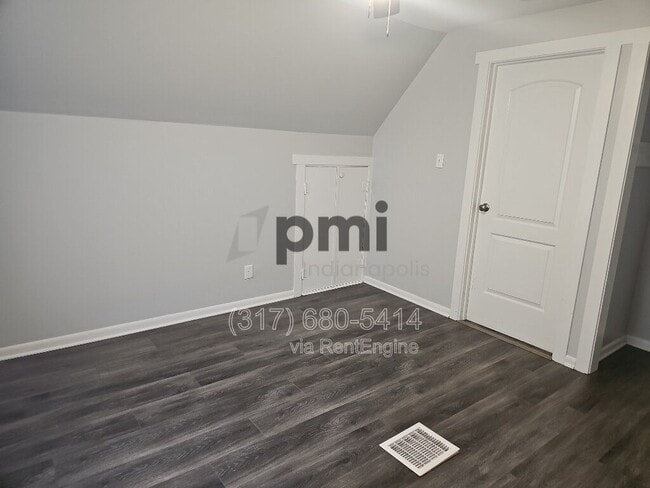 Building Photo - 7056 Caroline Ave