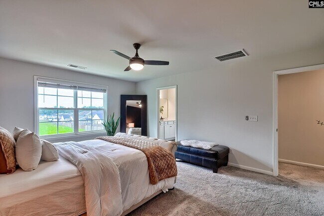 Building Photo - 772 Tanager Ln