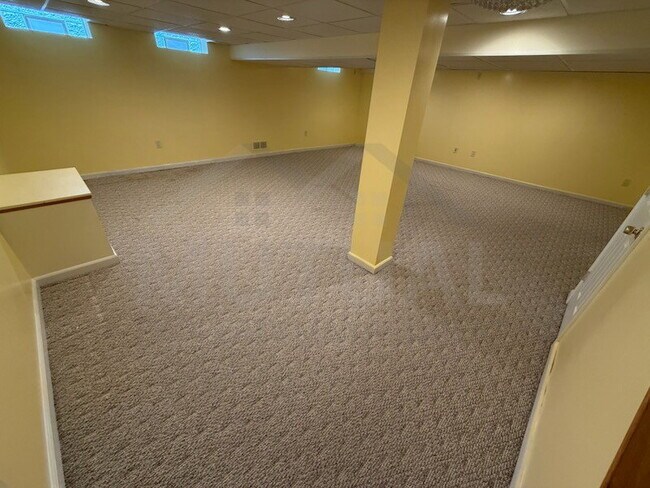 Building Photo - 28144 Yorktown Rd