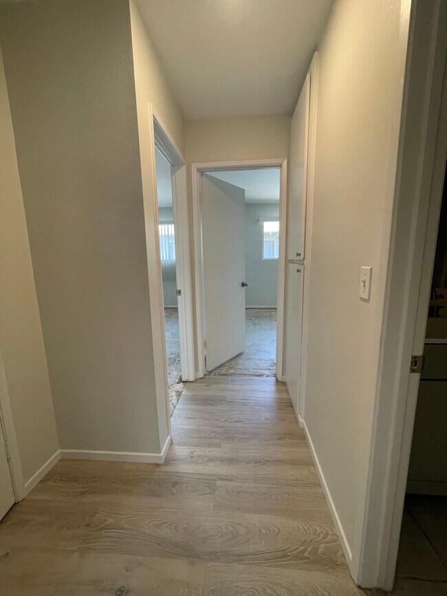 Building Photo - 8141 Forelle Dr