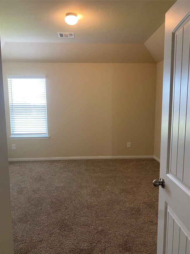Building Photo - 3738 Otello Pl