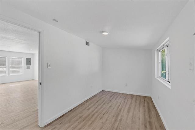 Building Photo - 631 W Baker St