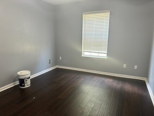 Building Photo - 2172 Heathrow Dr