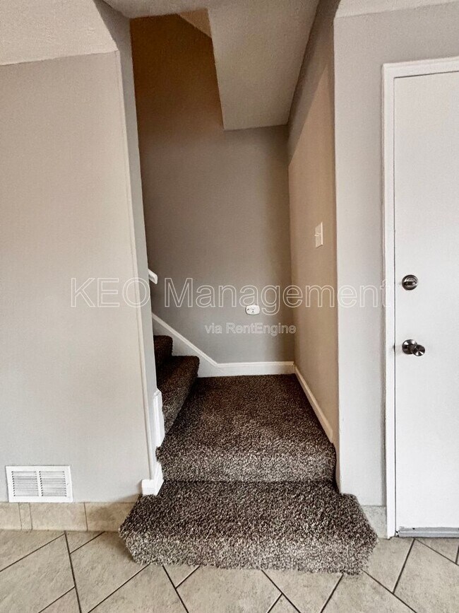 Building Photo - 1059 Wilmington Ave