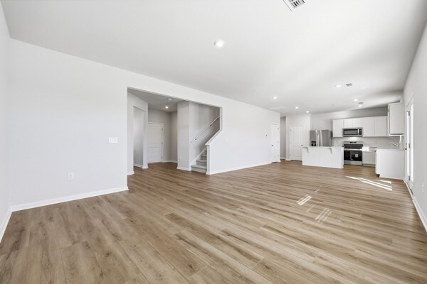 Building Photo - 3055 Visionary Dr