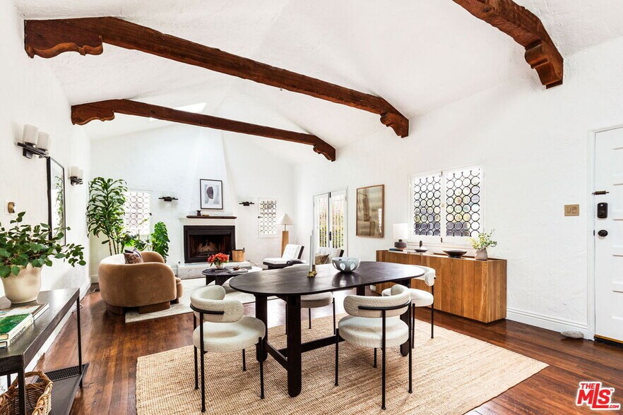 Building Photo - 2251 N Cahuenga Blvd