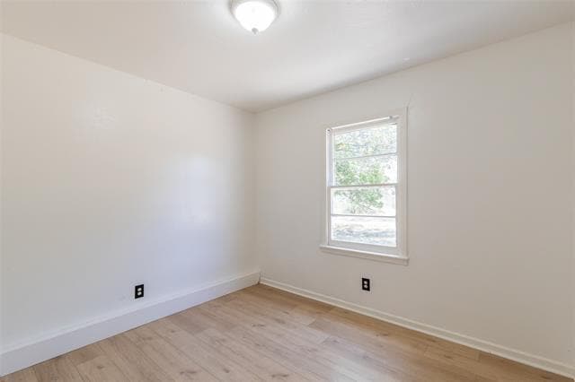 Building Photo - 5333 Taos Dr
