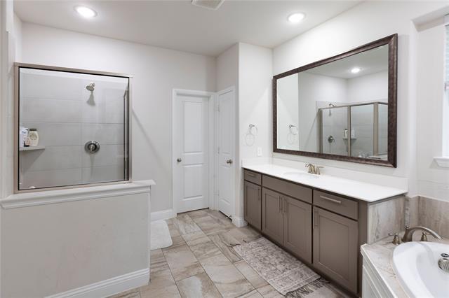 Building Photo - 9329 Middleground Pl