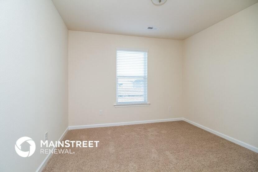 Building Photo - 3322 Drysdale Dr