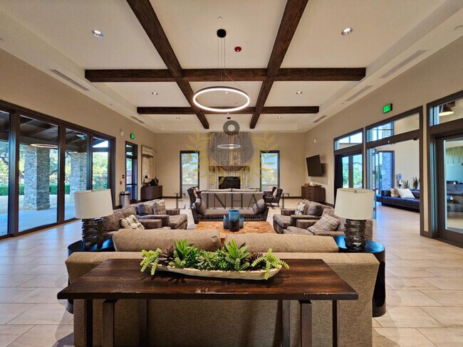 Building Photo - 531 Meridian Ave