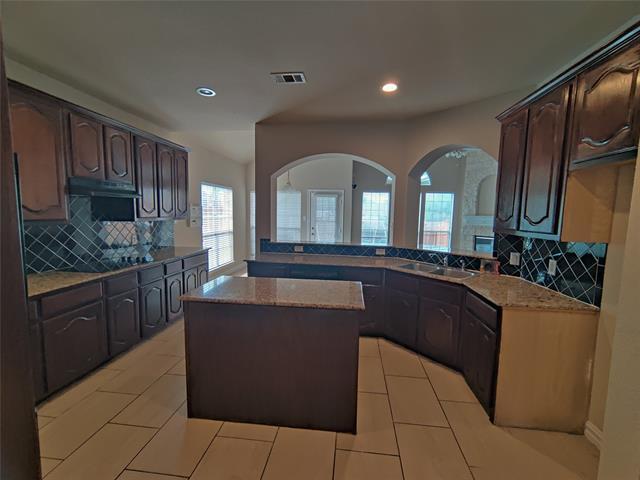 Building Photo - 1709 Wylie Creek Dr