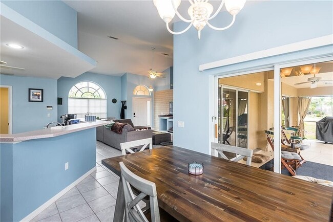 Building Photo - 7557 S Blue Sage