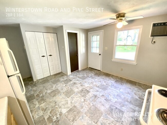 Building Photo - 100 Winterstown Rd