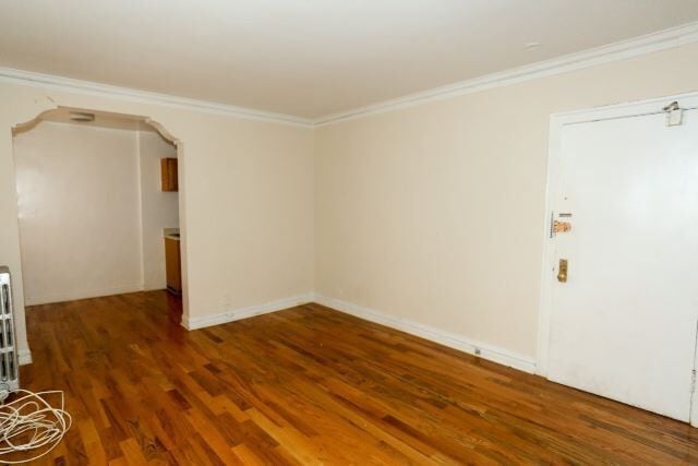 Building Photo - 533 W Roscoe St