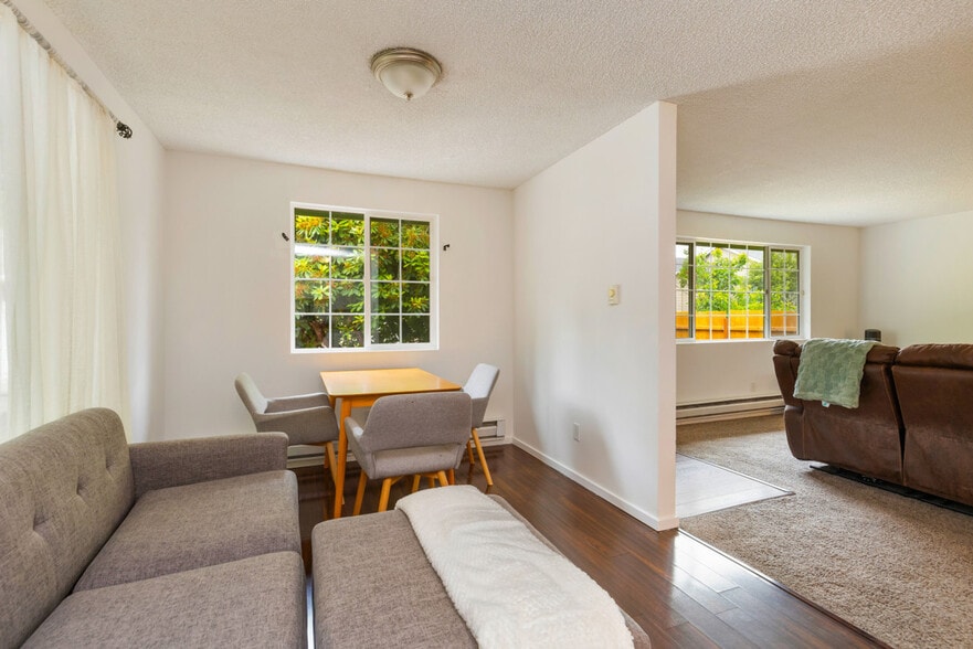 Building Photo - 15704 Ash Way