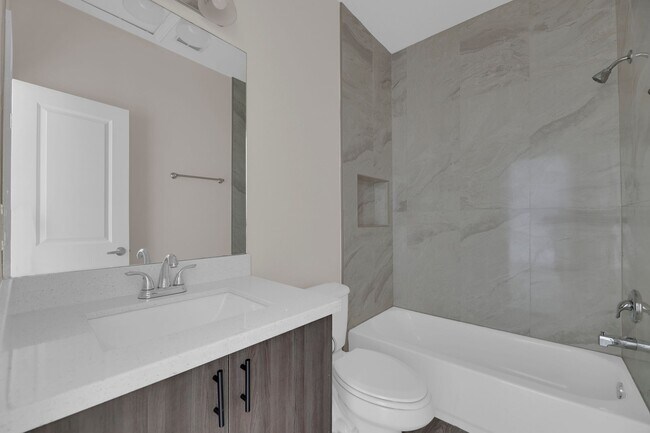 Building Photo - SPACIOUS! CONTEMPORARY! LOCATION!