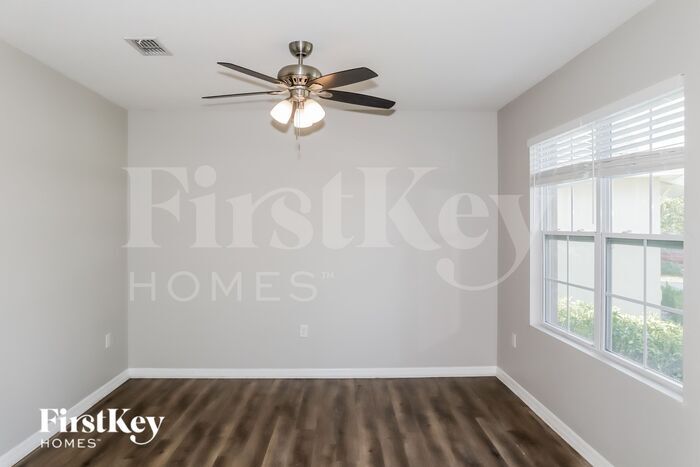 Building Photo - 2154 Sequoia Way