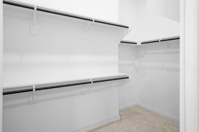 Building Photo - 17127 Crimson Crest Dr