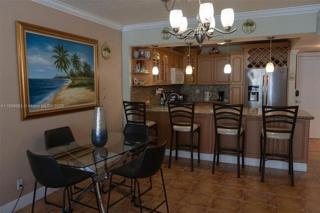 Building Photo - 3725 S Ocean Dr