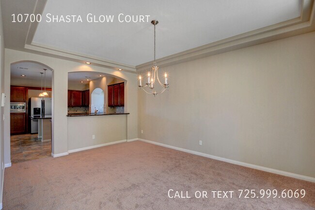 Building Photo - 10700 Shasta Glow Ct