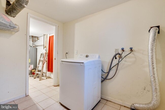 Building Photo - 13636 Greenwood Dr