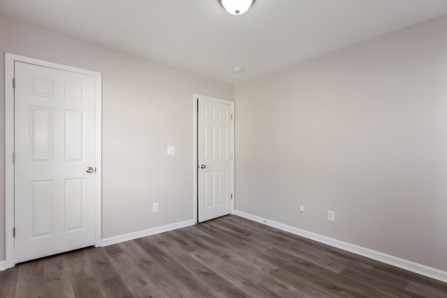 Building Photo - 7000 Indian Ridge Ln