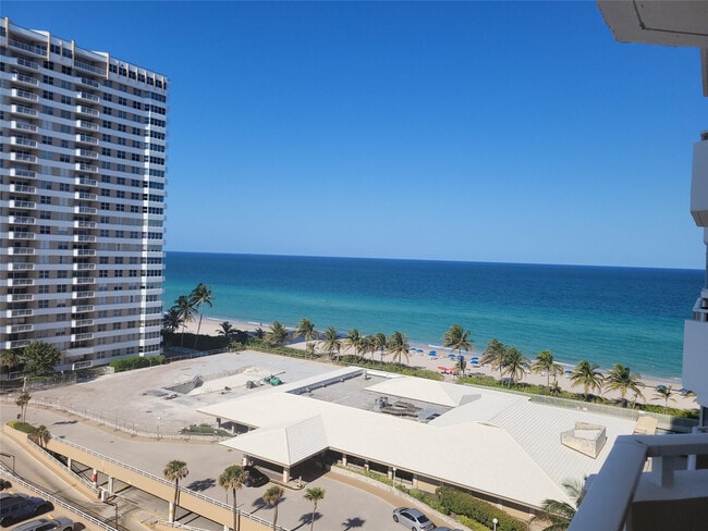 Primary Photo - 1980 S Ocean Dr