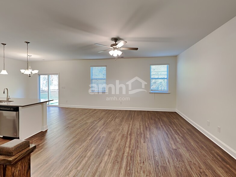 Building Photo - 1216 Bethany Dallas Dr