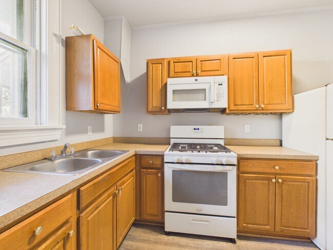 Building Photo - 1611 Susquehanna St