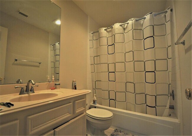 Building Photo - 1711 S Medio River Cir