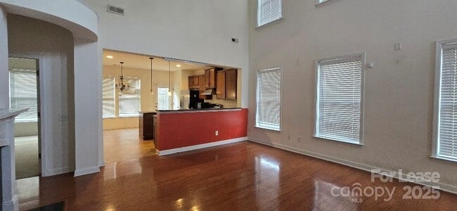 Building Photo - 13928 Mallard Lake Rd