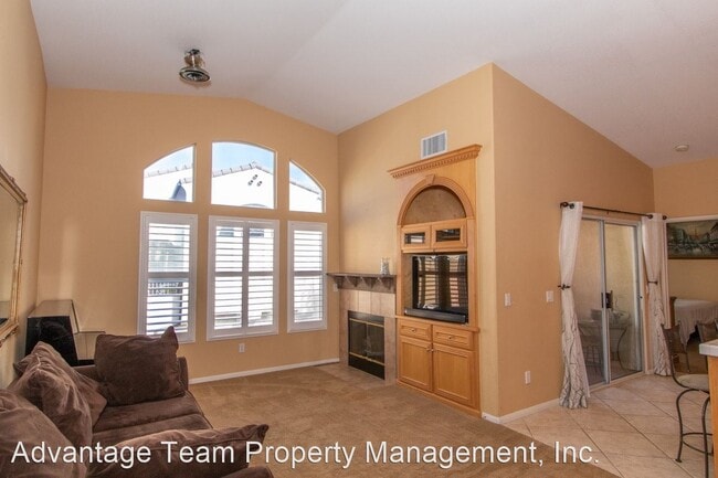 Building Photo - 2 br, 2 bath House - 11656 Miro Circle
